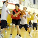スクリメージ　女子U-18日本代表(赤) vs アイシンAW(白)